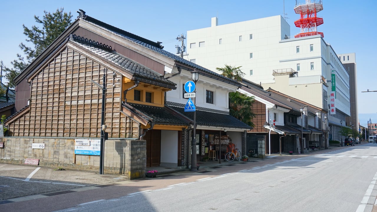 Another view of the storehouse-style merchant street of Yamachosuji in Takaoka City, Toyama.